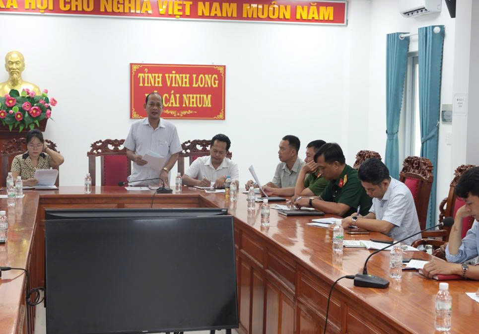 Cái Nhum triển khai kế hoạch lập lại trật tự hành lang an toàn đường bộ