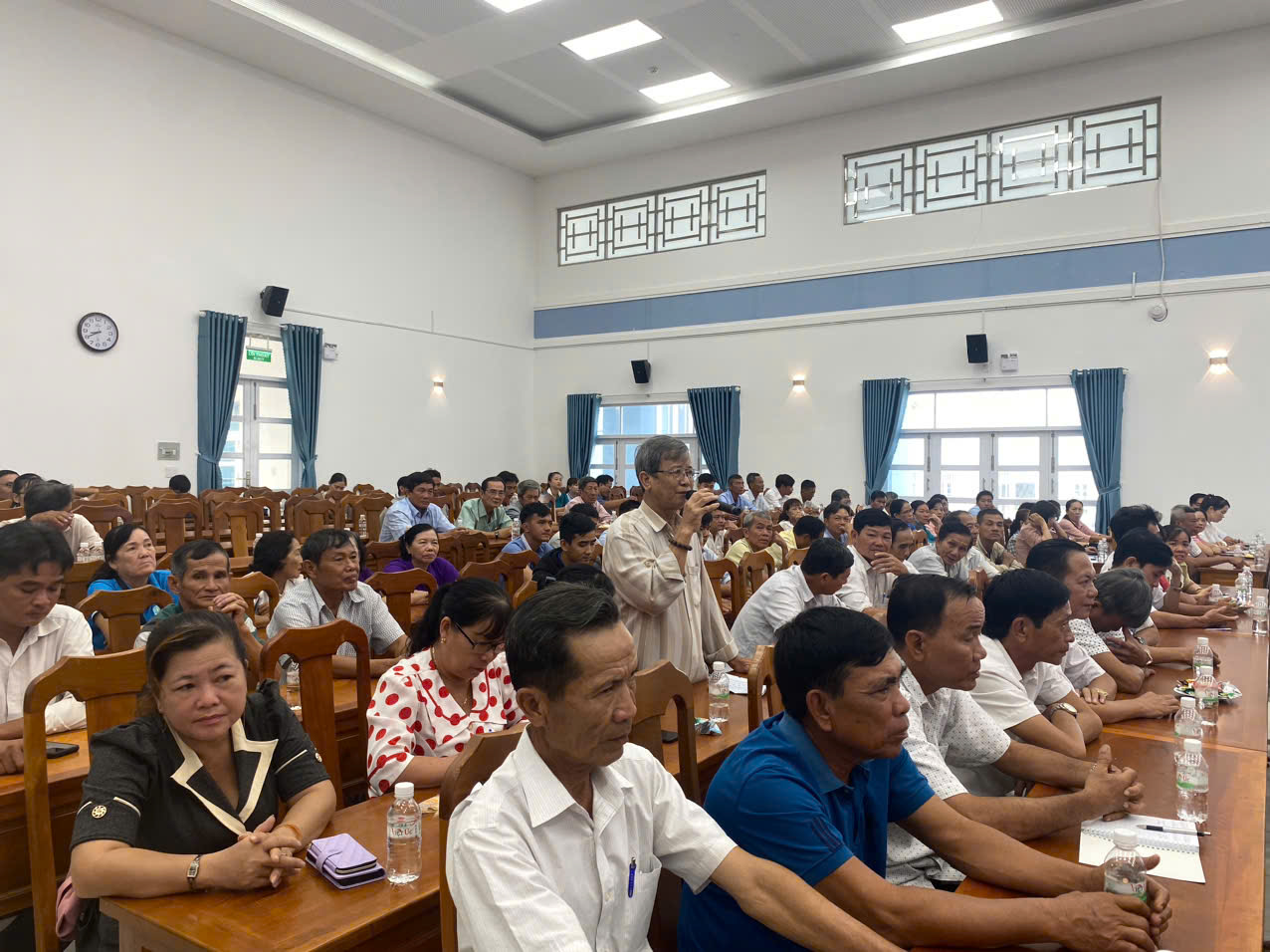 Chung tay xóa bỏ bạo lực trên cơ sở giới _Vì một xã Cái Nhum an toàn, bình đẳng, văn minh và không bạo lực.