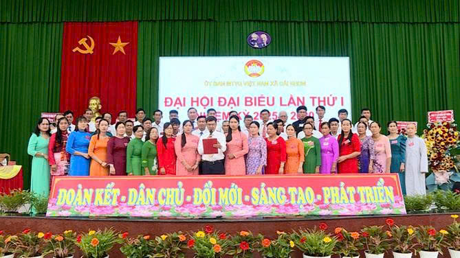 Ủy ban Mặt trận Tổ quốc Việt Nam xã Cái Nhum long trọng tổ chức Đại hội đại biểu Mặt trận Tổ quốc Việt Nam xã Cái Nhum, lần thứ I, nhiệm kỳ 2025-2030