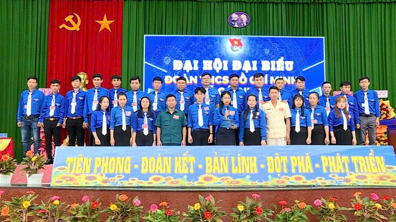 Đoàn TNCS Hồ Chí Minh xã Cái Nhum long trọng tổ chức Đại hội đại biểu lần thứ I, nhiệm kỳ 2025-2030