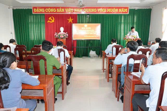 Ủy ban Mặt trận Tổ quốc Việt Nam xã Cái Nhum tổ chức hội nghị thông báo phân bổ giới thiệu người ứng cử đại biểu Hội đồng nhân dân xã, nhiệm kỳ 2026 – 2031 