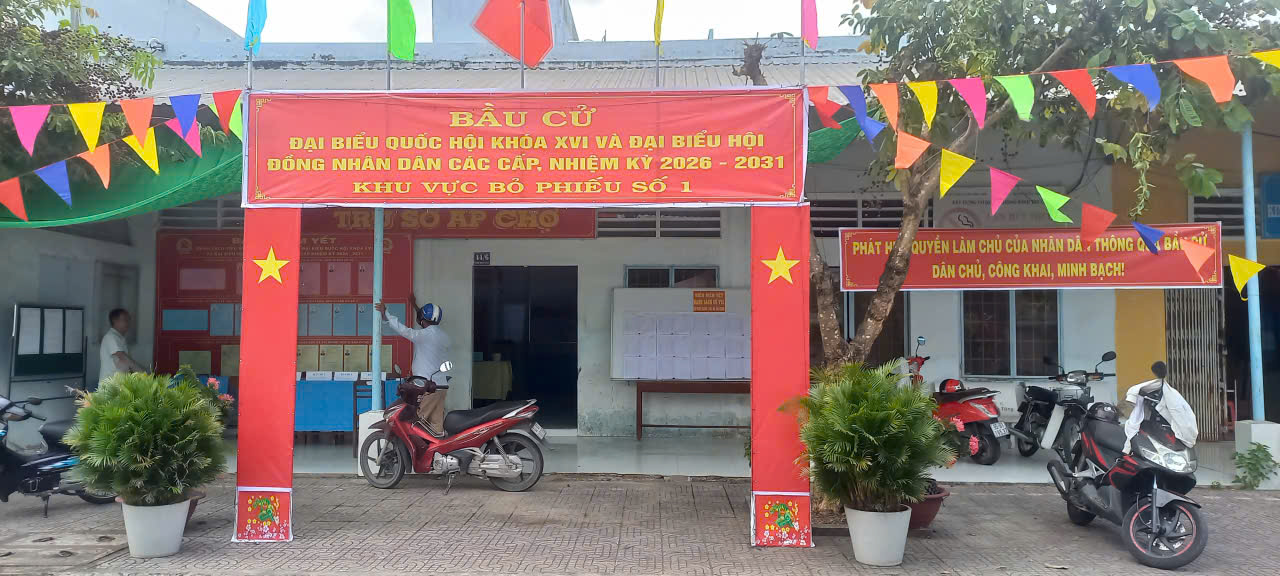 Cái Nhum Tập Trung Chuẩn Bị Cơ Sở Vật Chất Cho Cuộc Bầu Cử Đại Biểu Quốc hội và đại biểu HĐND Các Cấp

